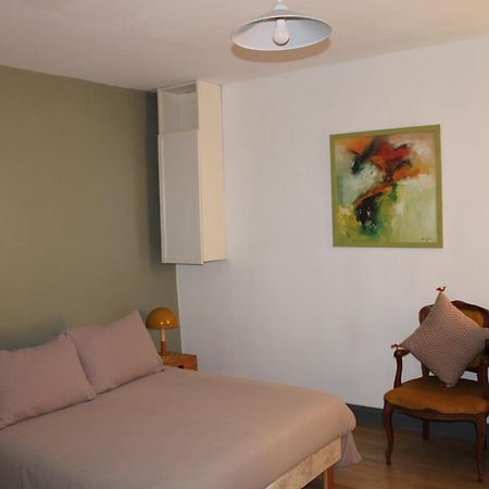Agreable Appartement P2 Centre Ville Au Calme. Nîmes Exterior photo